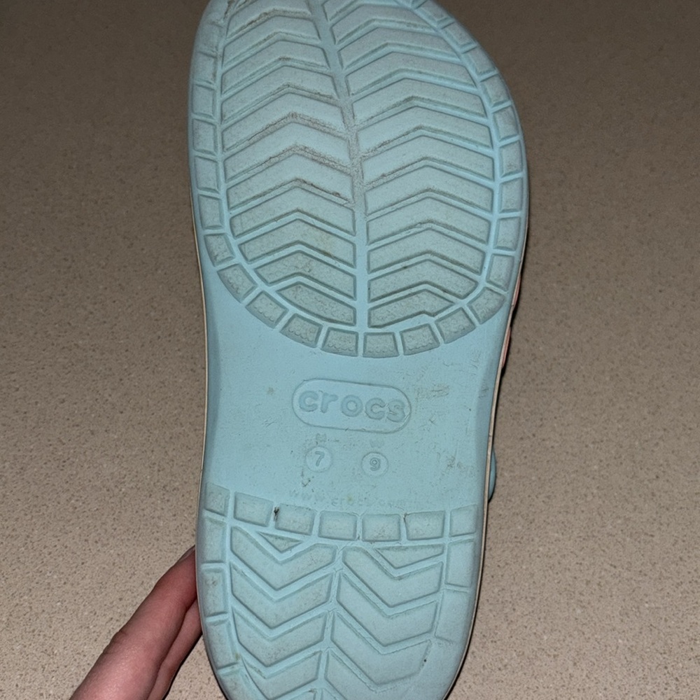Blue crocs - Picture 4 of 4
